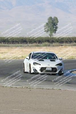 media/Sep-15-2024-Speed Ventures (Sun) [[7a54f7ed2f]]/86 Group/Session 1 (Outside Grapevine)/